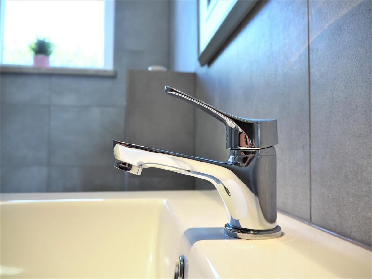 Apartamenty Dobranoc - Wawer 2 Warsaw Ngoại thất bức ảnh