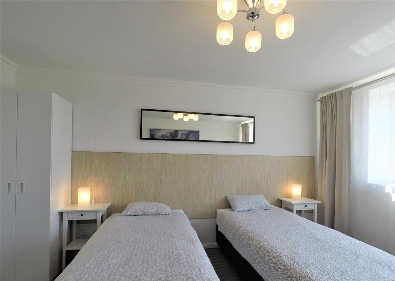 Apartamenty Dobranoc - Wawer 2 Warsaw Ngoại thất bức ảnh